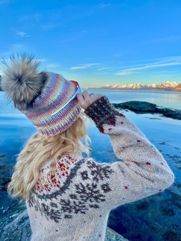 Johannes genseren - garnpakke beige