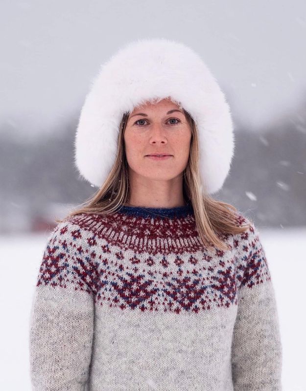 Rova Sweater oppskrift
